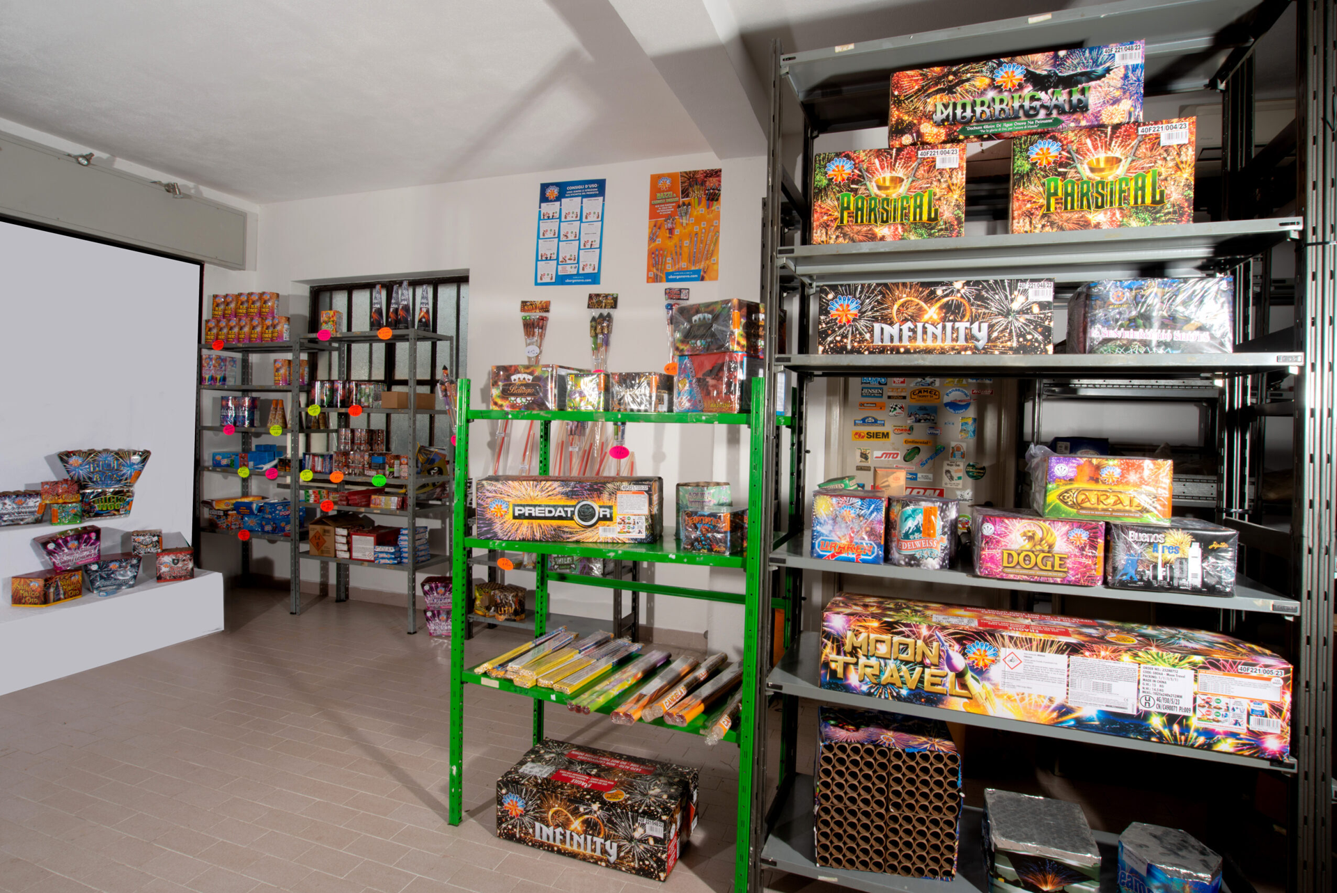 Magazzino fuochi di artificio Bianucci Fireworks